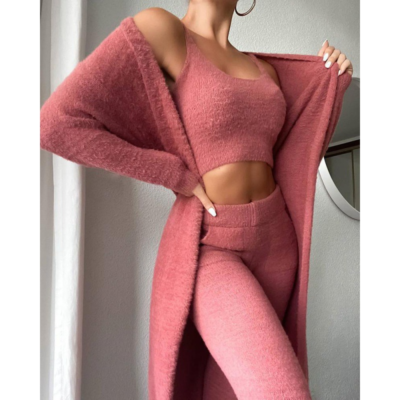 SnuggleSoft™ 3-Piece Lounge Set – Ultra Plush Winter Pajamas for Women