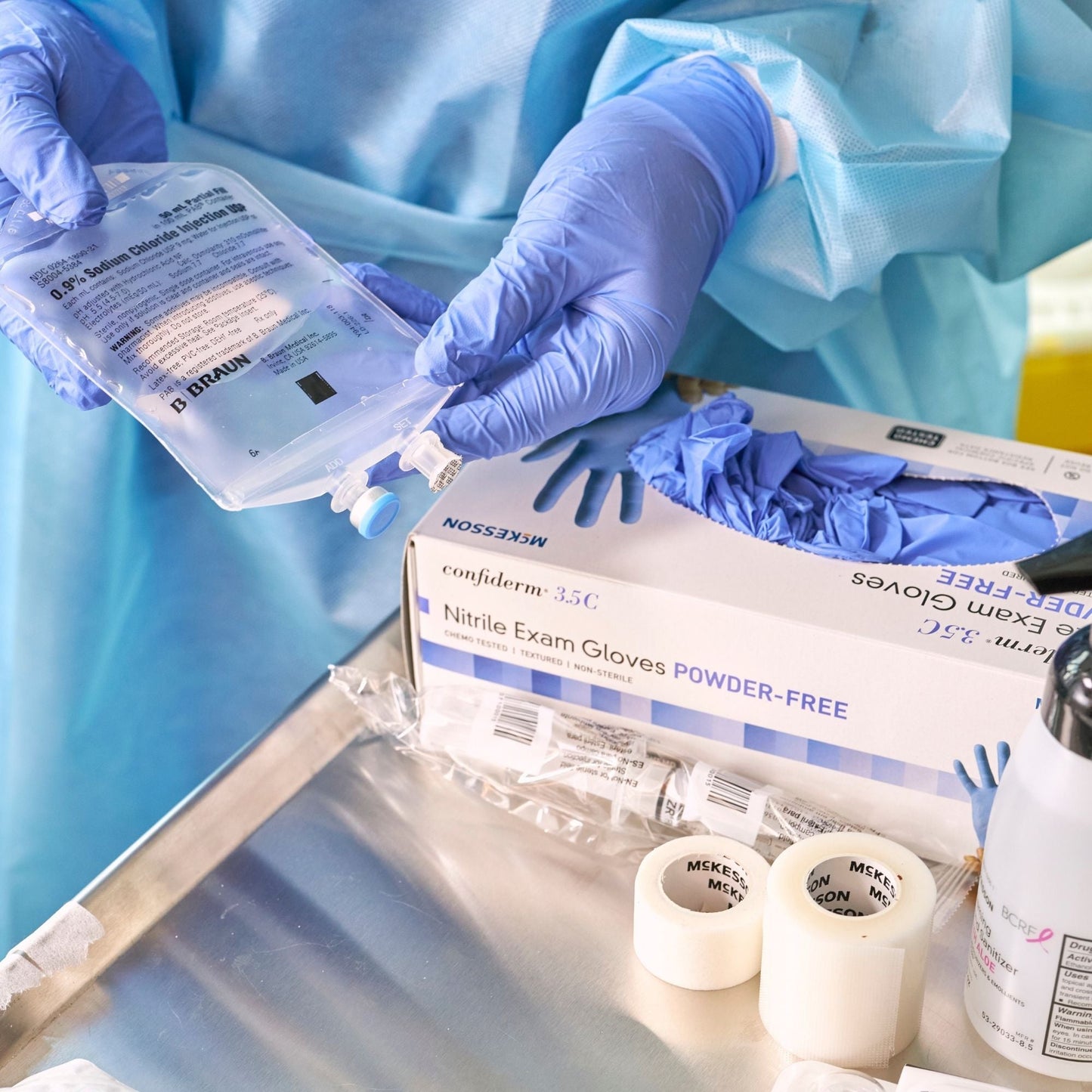 Exam Glove McKesson Confiderm 3.5C Medium NonSterile Nitrile Standard Cuff Length Textured Fingertips Blue Chemo Tested, Packaging Type- Box