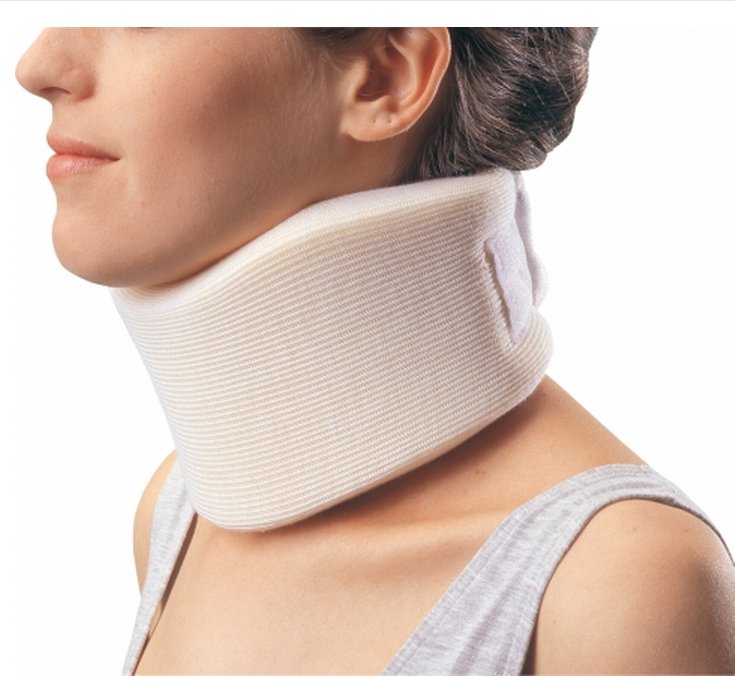 Cervical Collar ProCare Form Fit Low Contoured / Medium Density Adult Small One-Piece 3 Inch Height 18-1/2 Inch Length 11 to 16 Inch Neck Circumference, Packaging Type- Each
