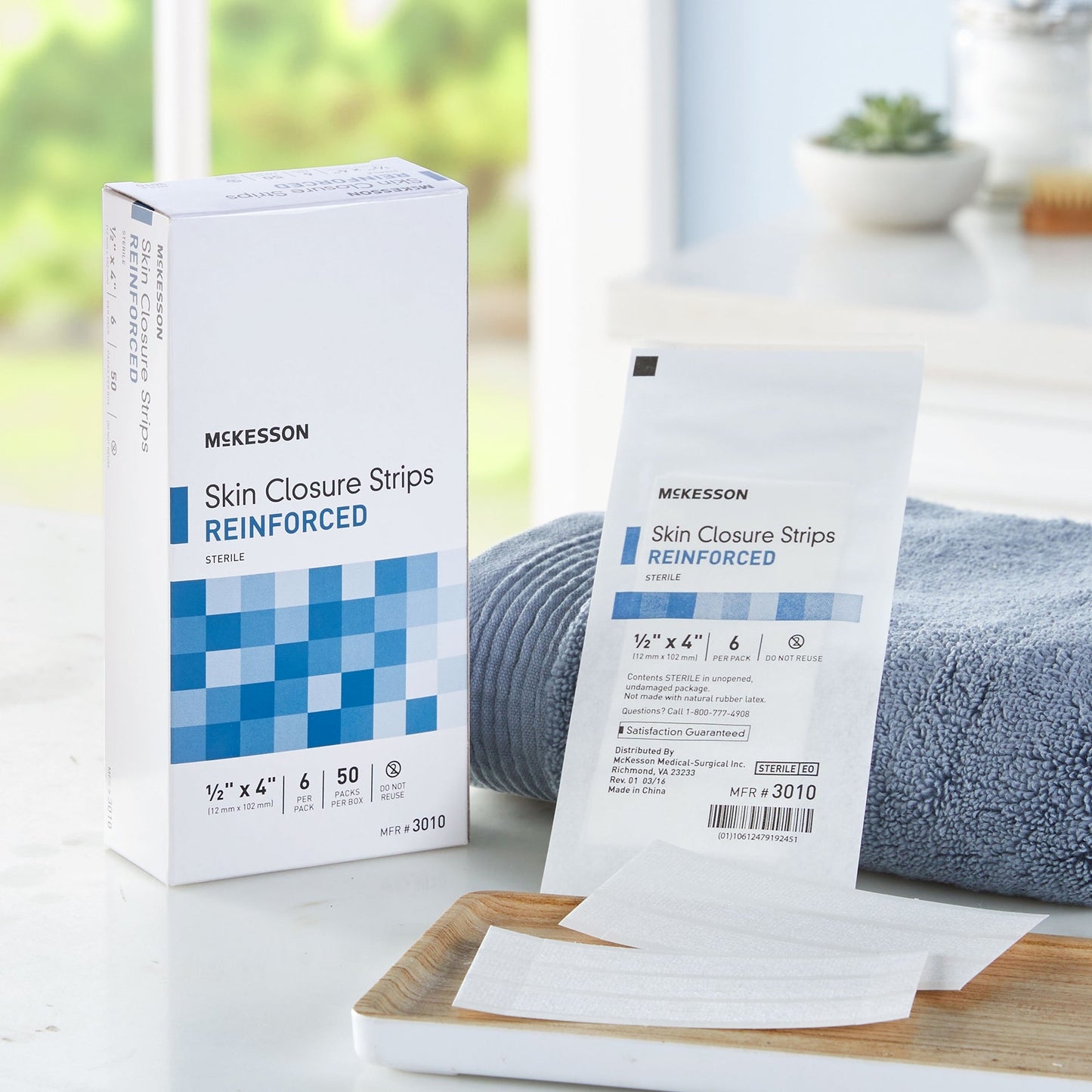 Skin Closure Strip McKesson 1/2 X 4 Inch Nonwoven Material Reinforced Strip White, Packaging Type- Box