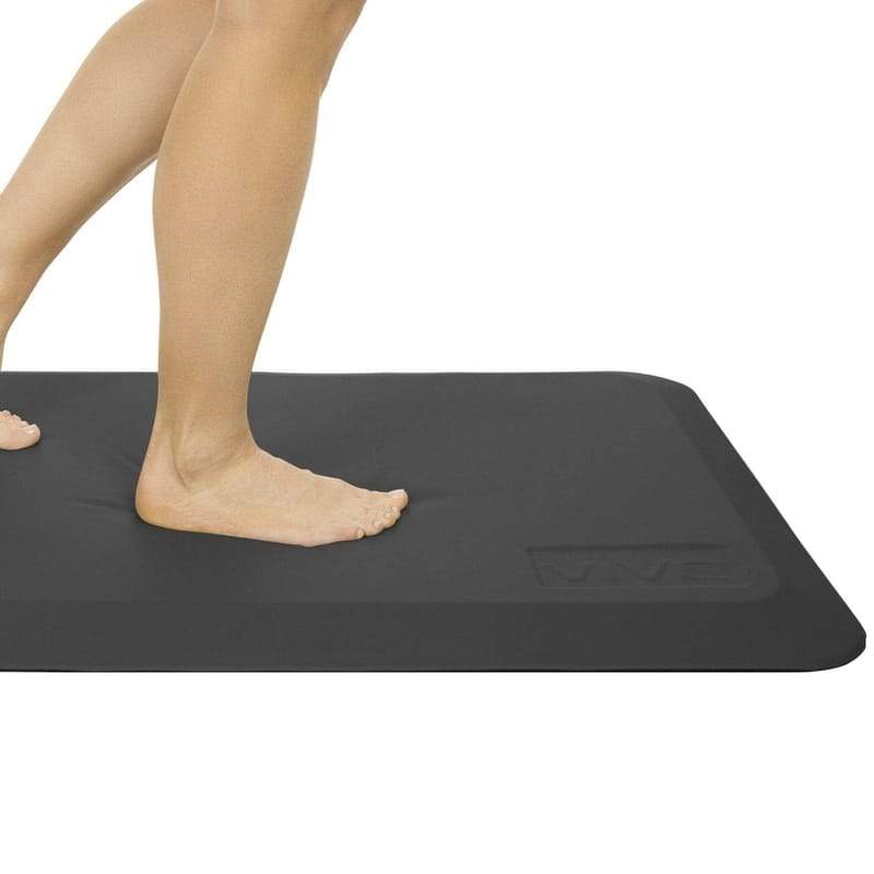 Anti-fatigue mat with bare feet Black